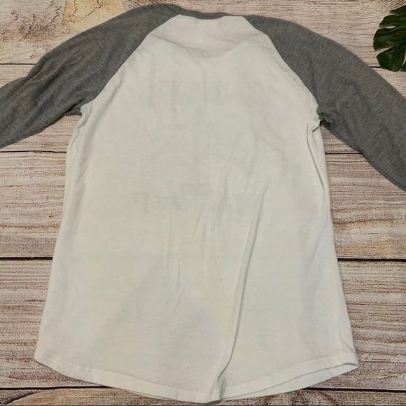 EUC•Harry Potter “Ollivanders” 3/4 Tee - Picture 5 of 9